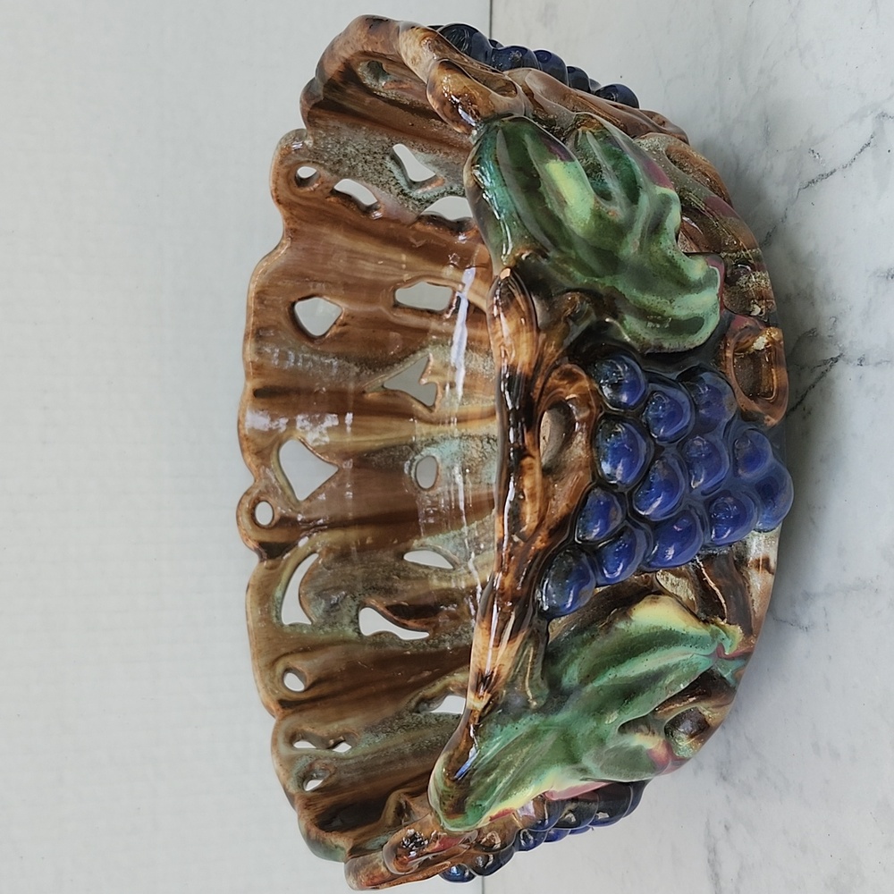 MURZTAL MID-CENTURY "RARE" MAJOLICA SCULPTED FRUIT BOWL